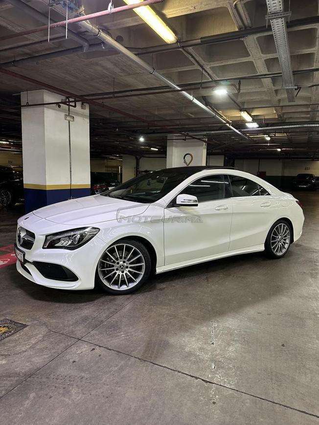 Mercedes Benz CLA 220 comme neuf