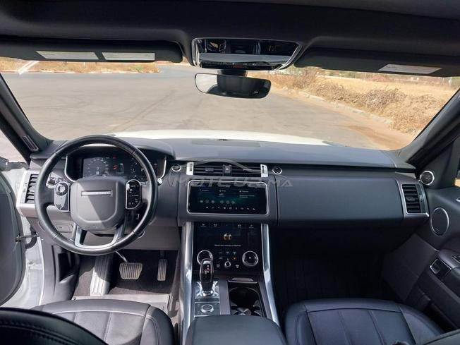 vente d’une voiture de marque range rover sport 