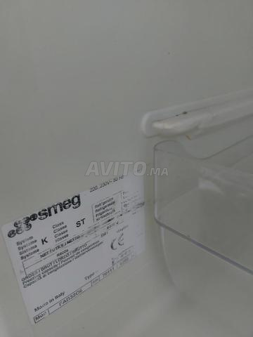 ثلاجة no frost بعلامة Smeg الإيطالية العالمية
