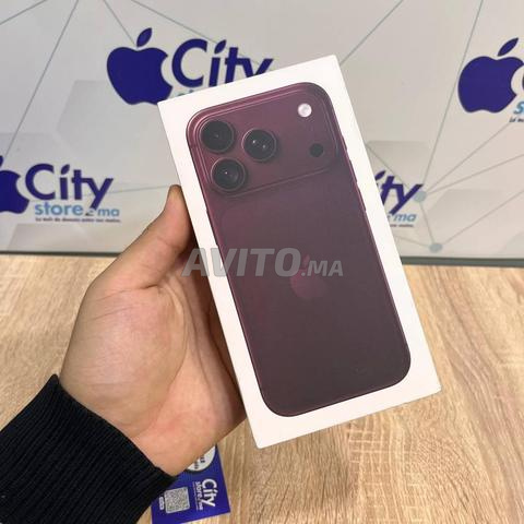 iPhone 18 Pro 256 Go - Carte SIM - Bordeaux - Neuf