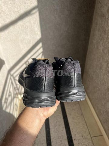 Nike Révolution 6 pointure 40.5 💯 originales neuves importées - 2