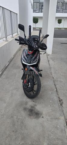 Sanya R1000