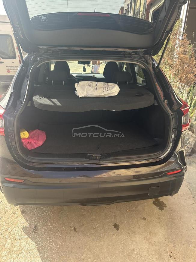 Nissan Qachqai sbagha d dar cart griz