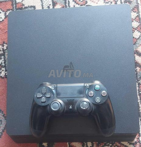 PS4 Slim 500 Go flashée et 3 CD - 2