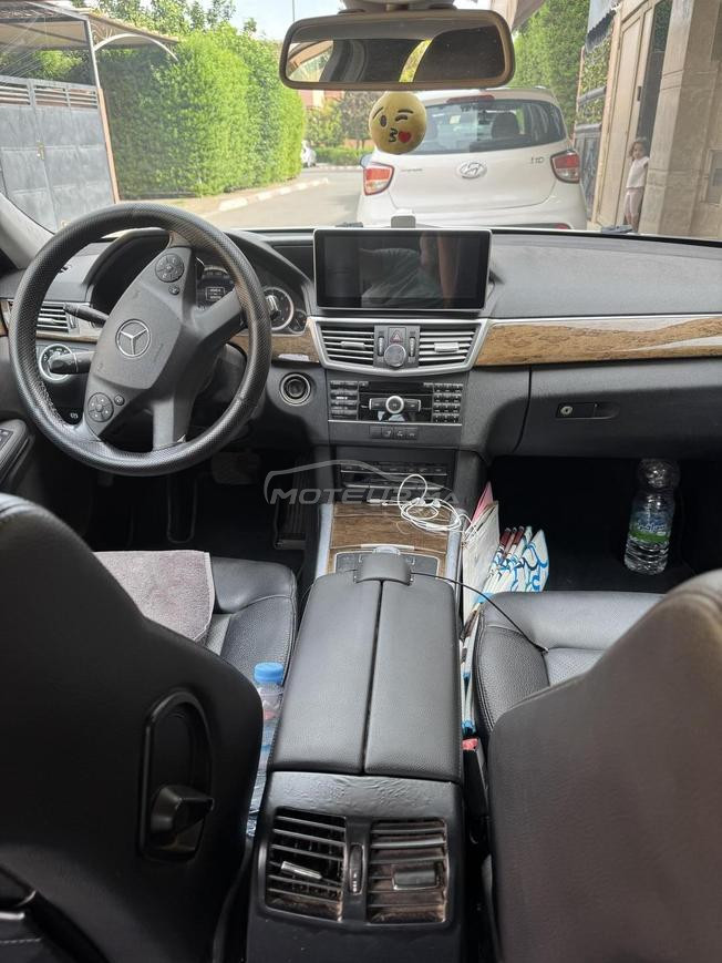 mercedes e220 excellent état 