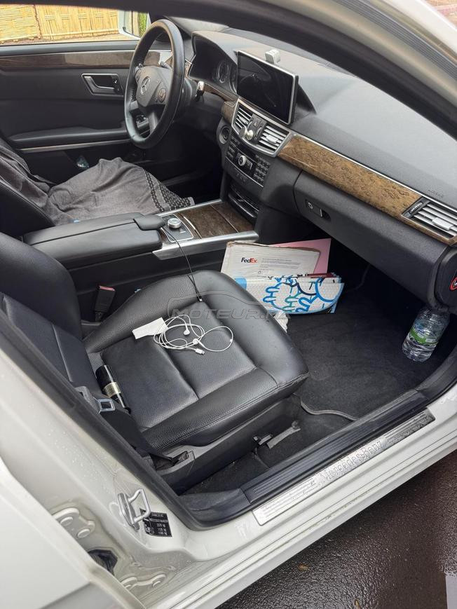mercedes e220 excellent état 