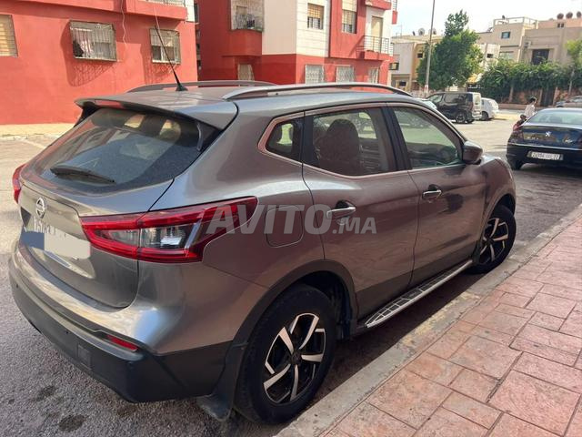 Nissan Qashqai - 2