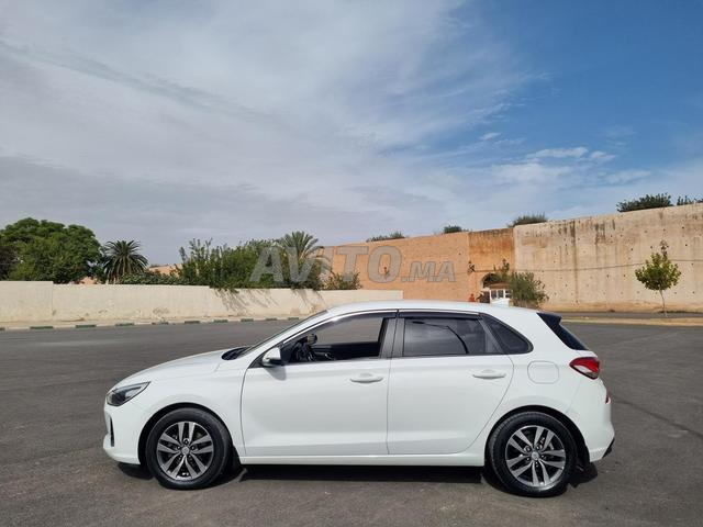 HYUNDAI I30 DIESEL 33KM - 2