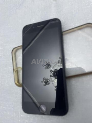 iPhone SE original officiel - 2