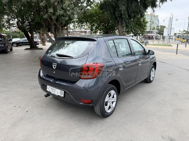 DACIA SANDERO (2019 / Diesel / Premier main)