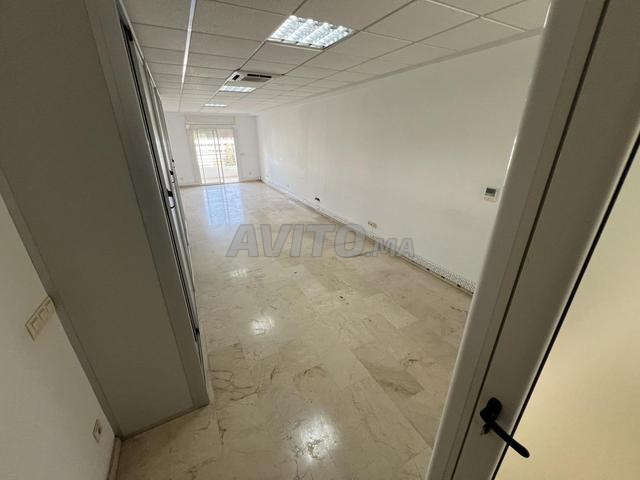 Bureaux 62 et 61 m² – Quartier administratif - 2