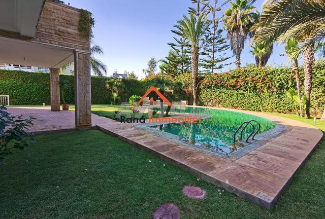 Villa à louer à Souissi - 2