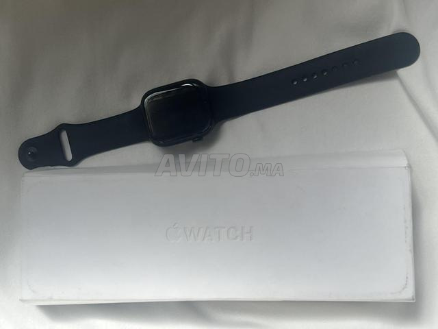 Apple Watch 11 46mm SIM et Wifi - 2
