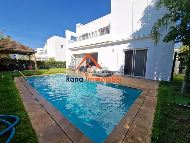 Villa vide à louer à El Menzeh - 2