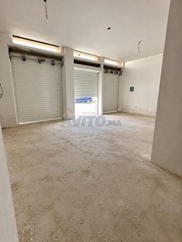 Local commercial de 172 m² à Moujamaa El Hassani - 2