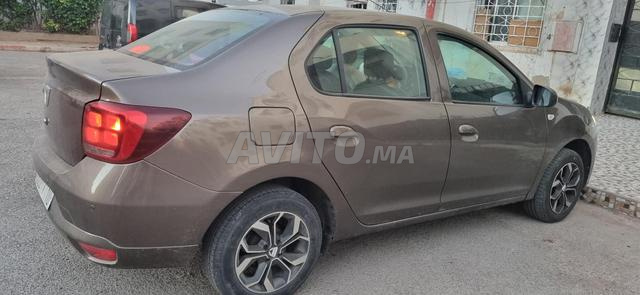 Dacia Logan Diesel Manuelle 2019 à Casablanca - 2