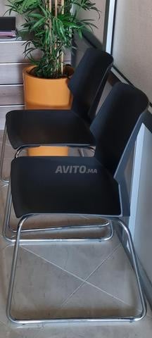 chaises de bureau (400 chacun)