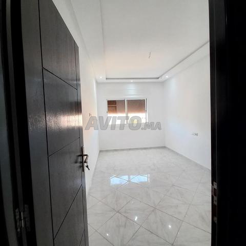 Appartement avec balcon pour fonctionnaires et salariés du privé, mariés, sans ascenseur - 2