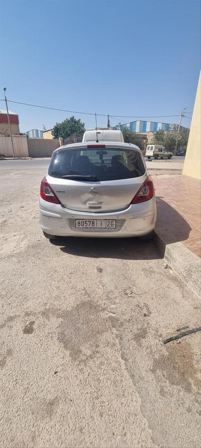 Opel Corsa essence modèle 2010 motor 1,2