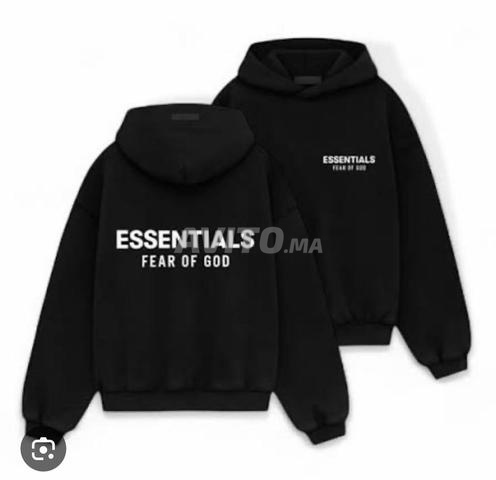 Pull essentiel noir plusieurs coloris