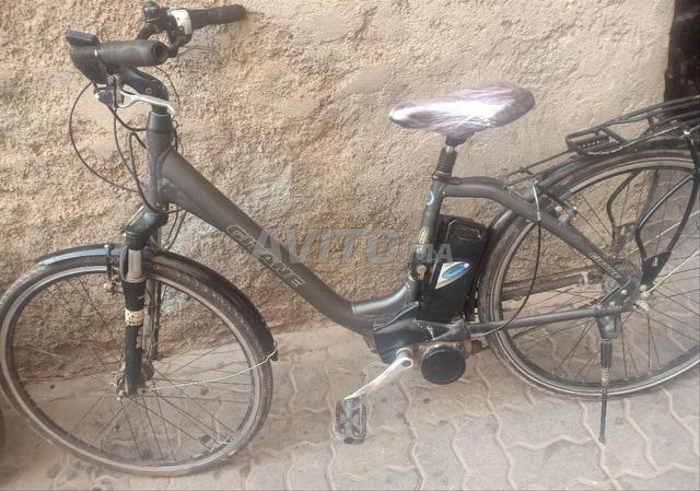 Vélo électrique, nécessite une batterie - 2
