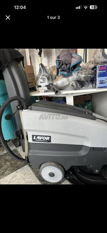 Machine LAVOR Professional de nettoyage