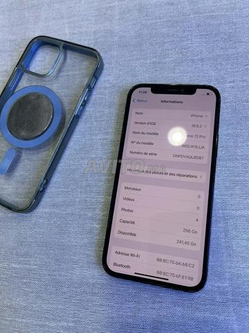 iPhone 12 Pro 256G Officiel - 2