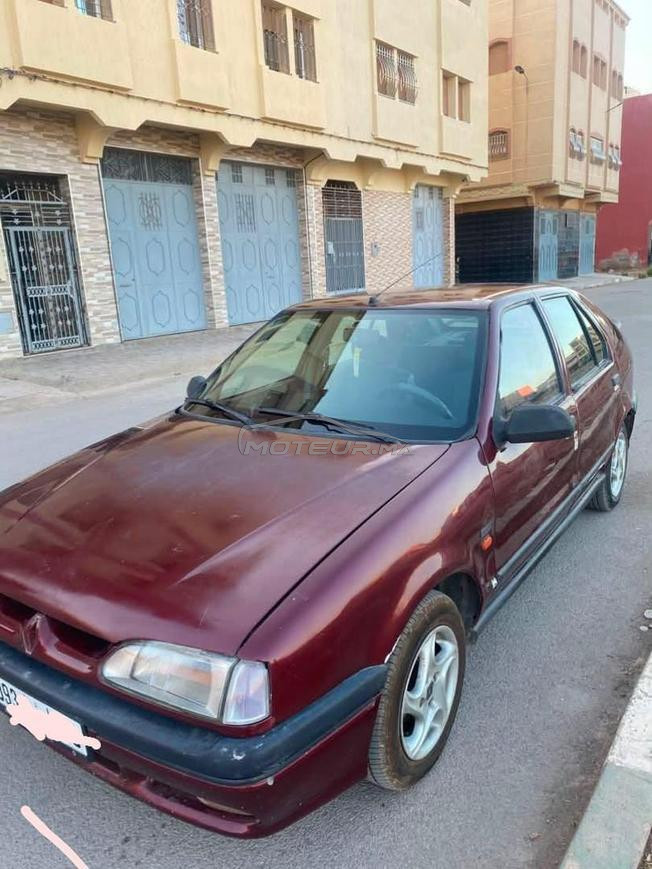 Renault R19 Essence Manuelle 1995 à Nador