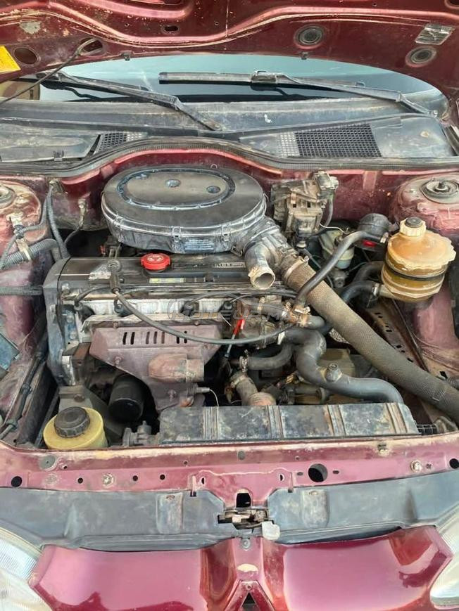 Renault R19 Essence Manuelle 1995 à Nador