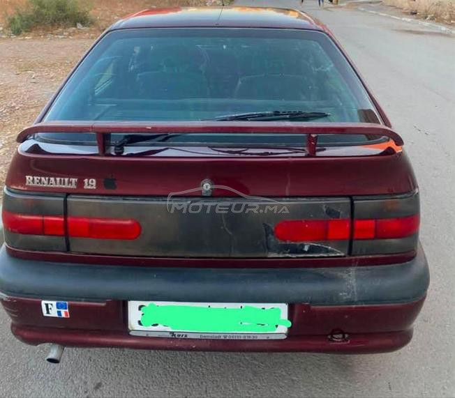 Renault R19 Essence Manuelle 1995 à Nador