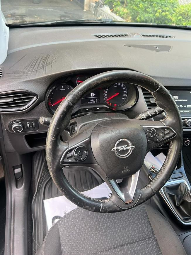 voiture très bon état contacter
