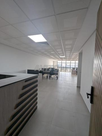 Bureau à louer neuf 82 m2 - 2