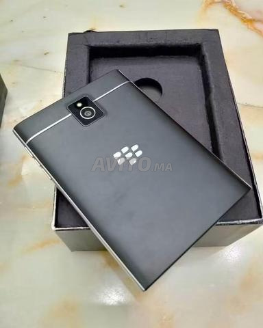 BlackBerry Passport Neuf - 2