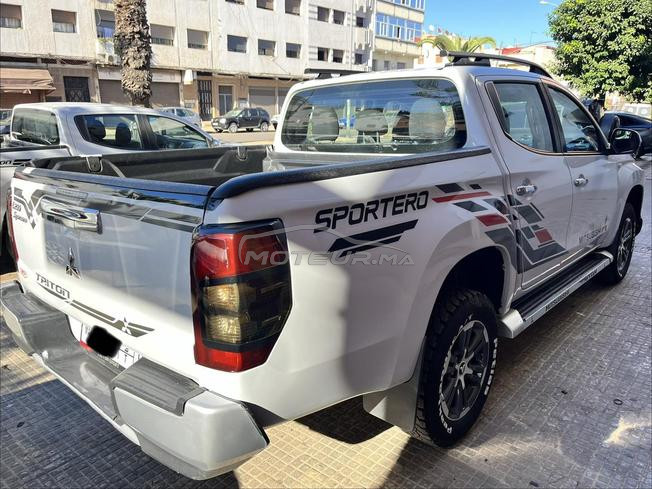 Mitsubishi l200 4*4