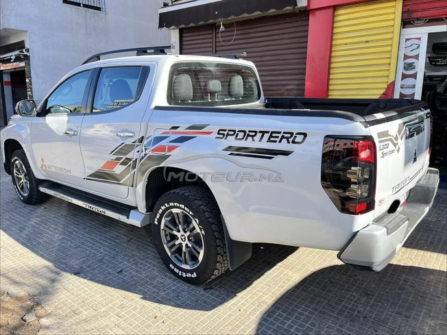 Mitsubishi l200 4*4