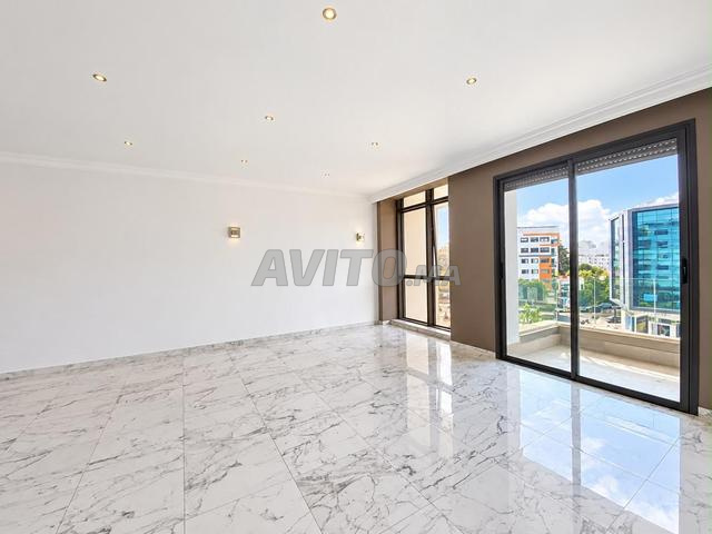Plateau de bureau 100 m² Route Del Jadida Oasis - 2