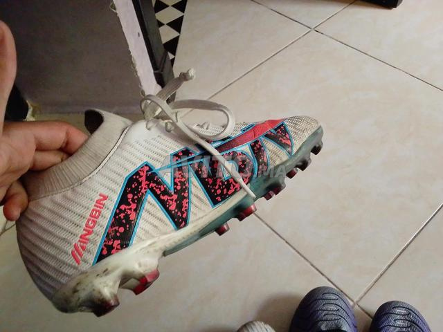 Superbes chaussures de football - 2