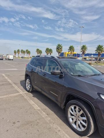 Jeep Cherokee - 2