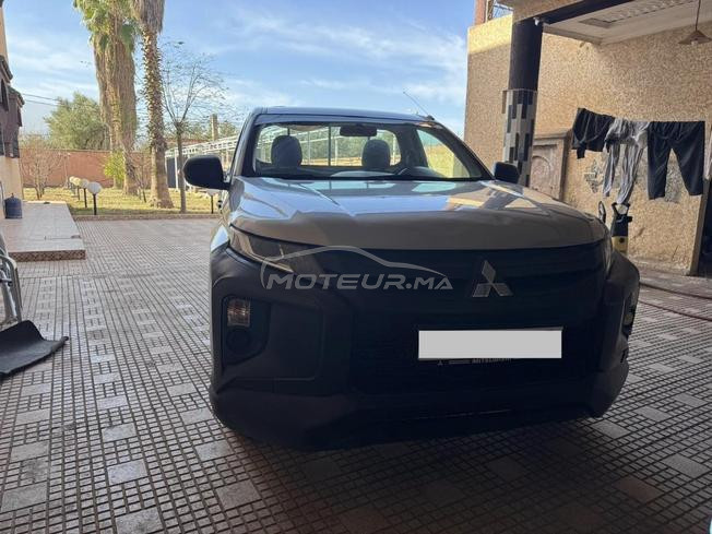 Mitsubishi L200 2021 