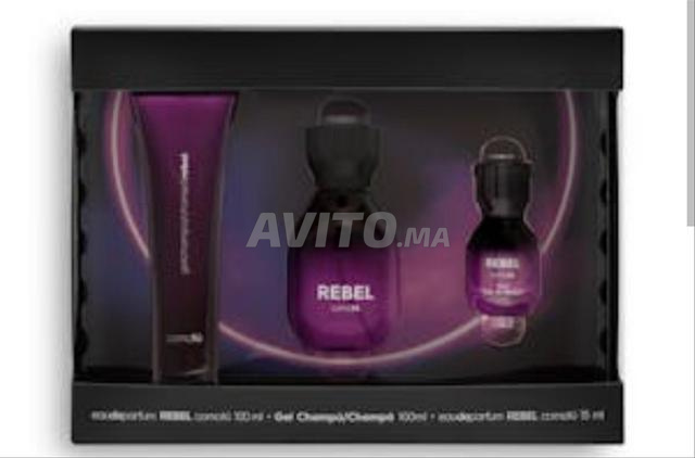 Parfums REBEL originaux en état neuf, idéal en cadeau
