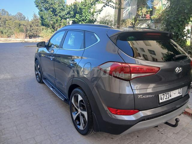 Hyundai Tucson 2L - 2