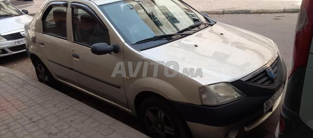 Dacia Logan 2006 en bon état - 2