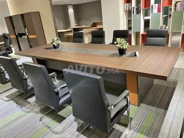 Aménagez vos espaces de avec une table de réunion - 2