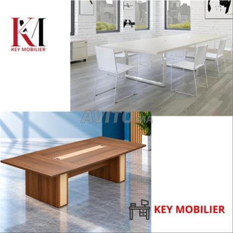 🪑 Meublez votre salle de réunion avec des tables sur mesure - 2