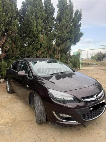 Opel Astra en très bon état - 2