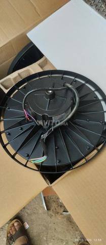 مصباح صناعي LED بقدرة 150 و200 و250 واط - 2