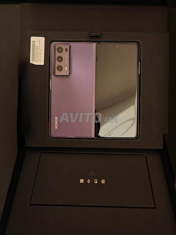 Honor magic v2 - 2