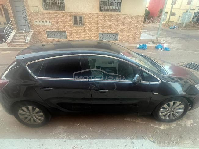 Opel Astra Diesel Manuelle 2012 à Casablanca
