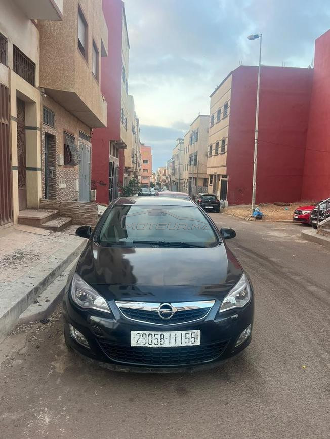 Opel Astra Diesel Manuelle 2012 à Casablanca