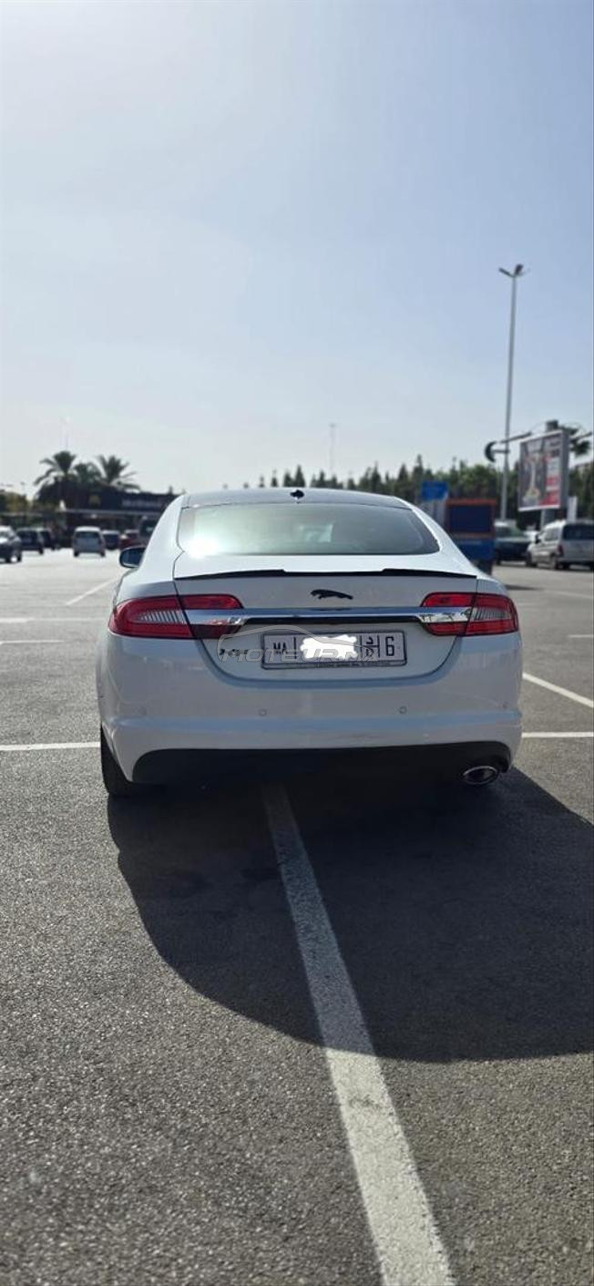 Jaguar XF 2012